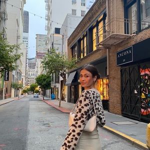 Meet your Posher, Madi